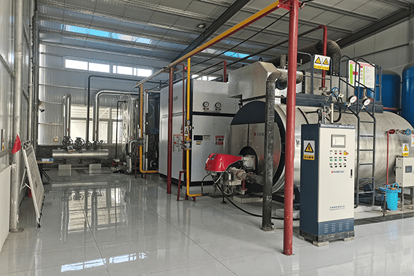 安陽某食品廠使用方快鍋爐一臺燃氣蒸汽鍋爐一臺燃氣熱水鍋爐